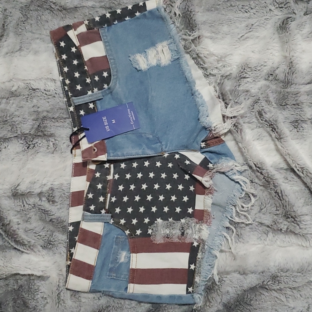 Flag jean shorts, Size M